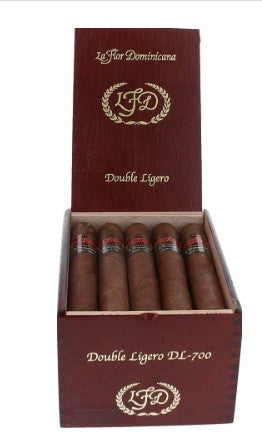 La Flor Dominicana (LFD) - Double Ligero 700 Maduro